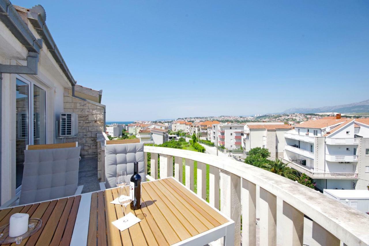 Manuela Apartment Podstrana Bagian luar foto