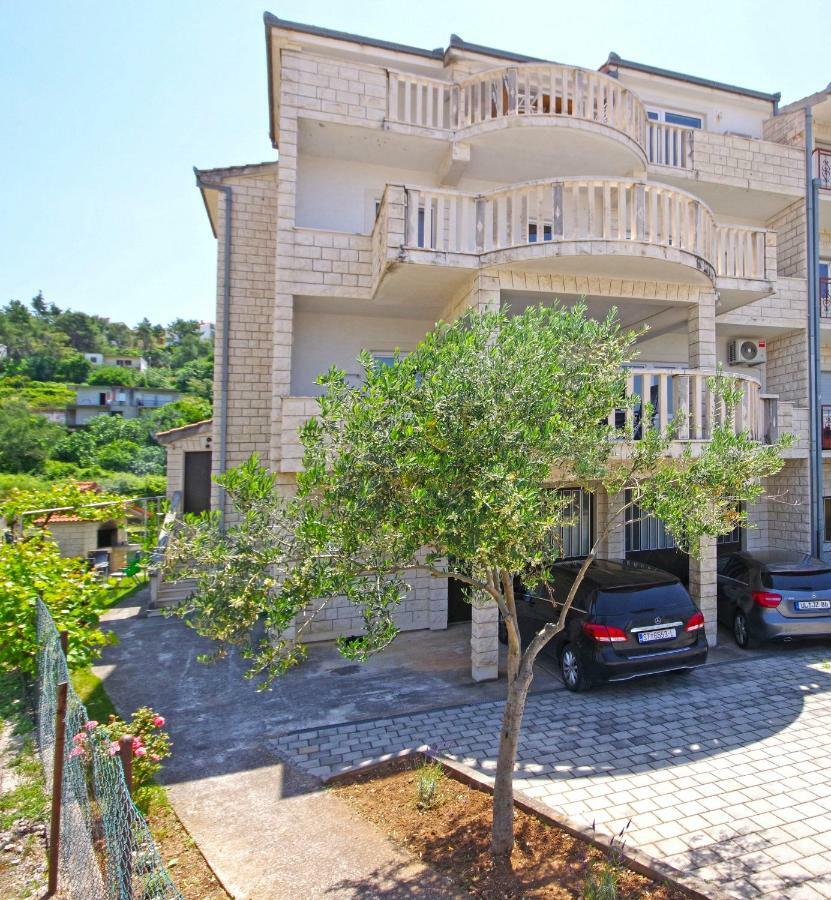 Manuela Apartment Podstrana Bagian luar foto